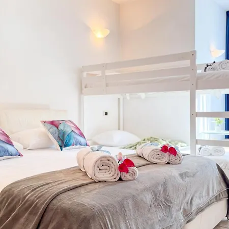 Liam Leo By Ca-sa Check