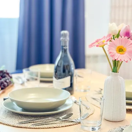 Liam Leo By Ca-sa Check Apartment Chioggia